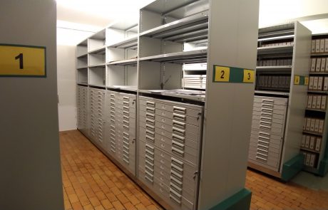 scaffali compattabili archivio ILMAG